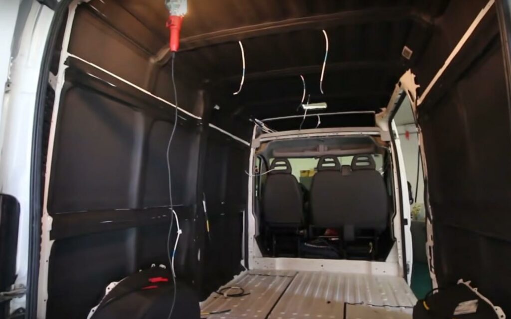 Natirpa guia para camperizar furgonetas 21 aislar kaiflex